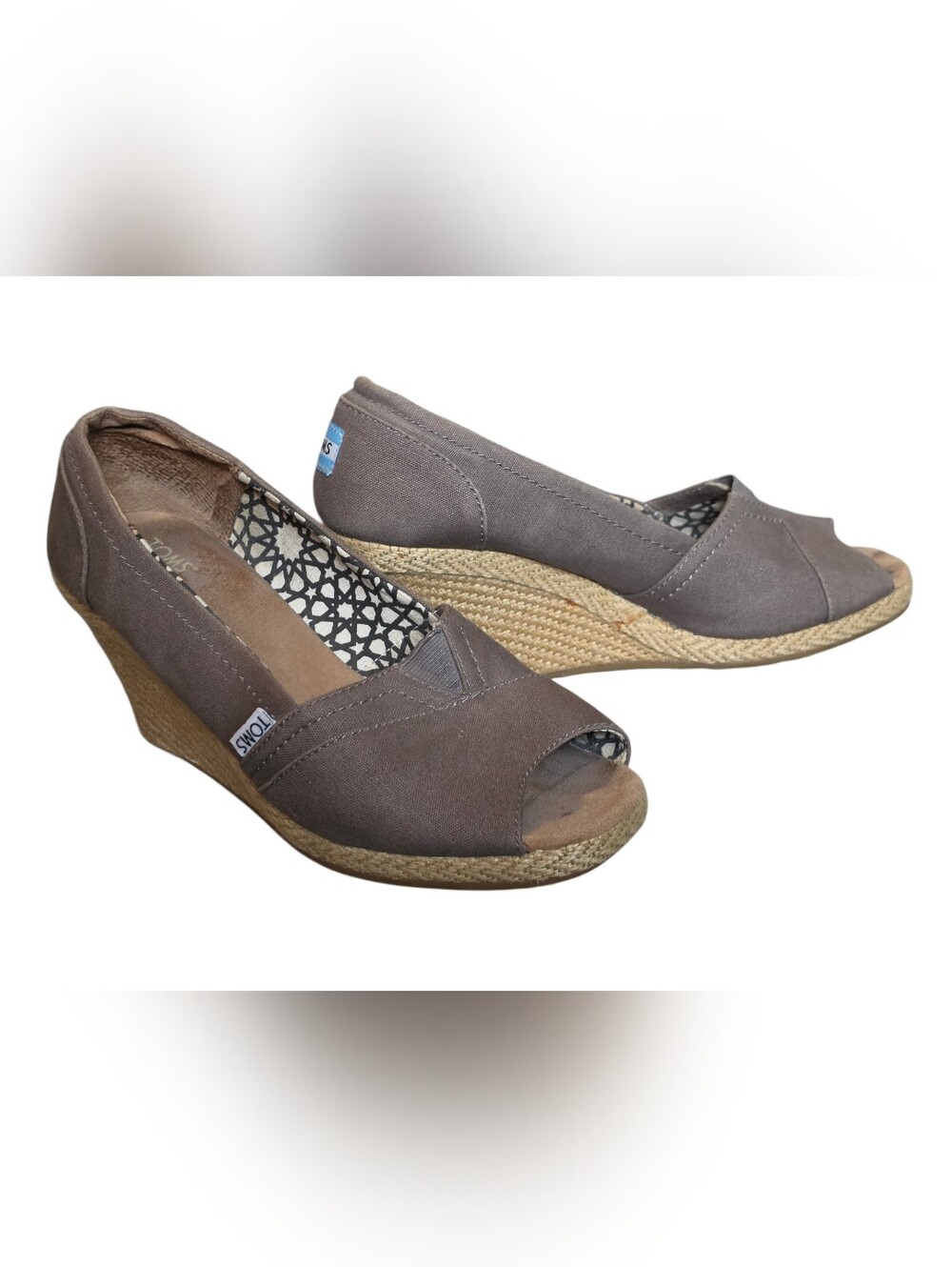 Toms Taupe Wedge Espadrille Peep-Toe Size 6